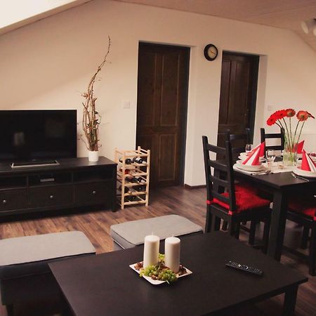 Apartmány Podhájska Exterior foto