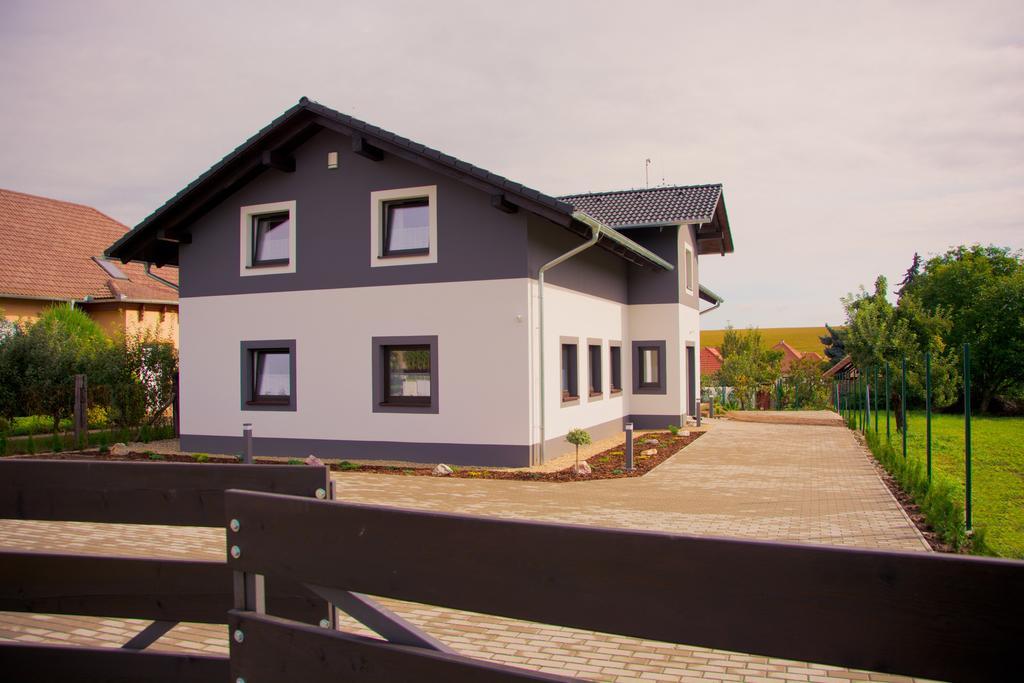 Apartmány Podhájska Exterior foto