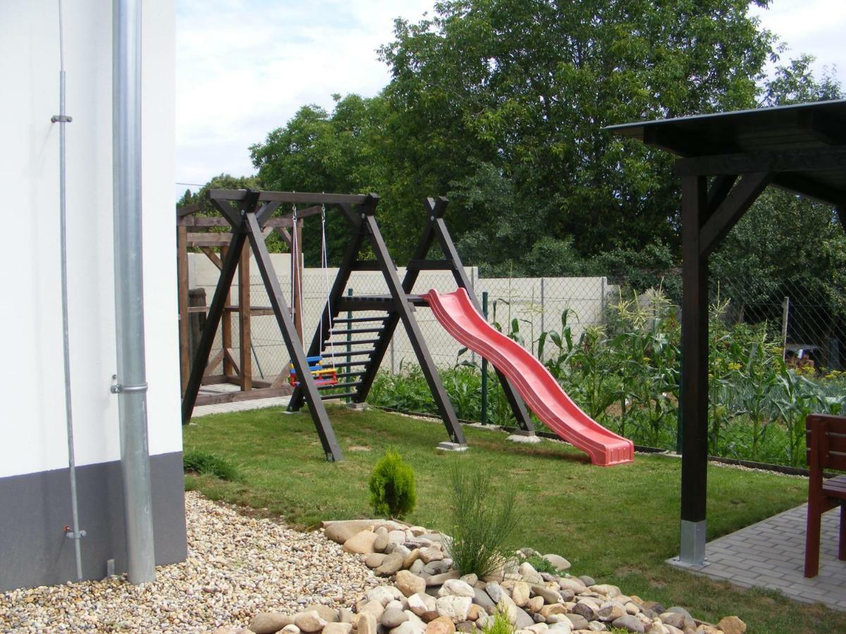 Apartmány Podhájska Exterior foto